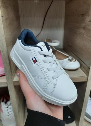 Кроссовки tommy hilfiger