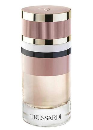 Парфумована вода trussardi feminine 3 мл (оригінальні парфуми відливант)