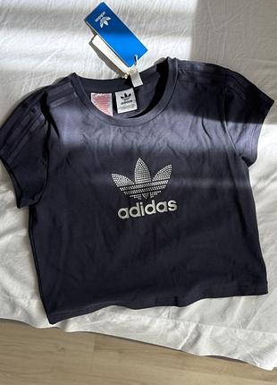 Футболка топ від adidas