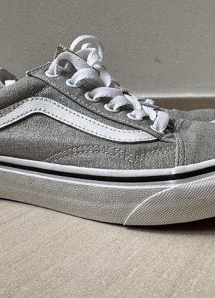 Продам кеди vans