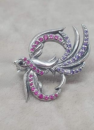 Серебряная брошь феникс с фианитами. 9516 рф