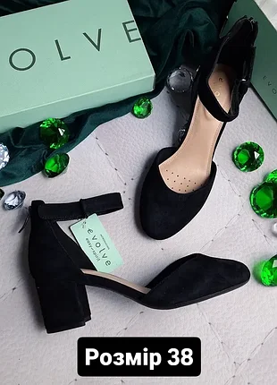 Evolve by easy spirit оригінал замшеві чорні туфлі д'орсей на підборах