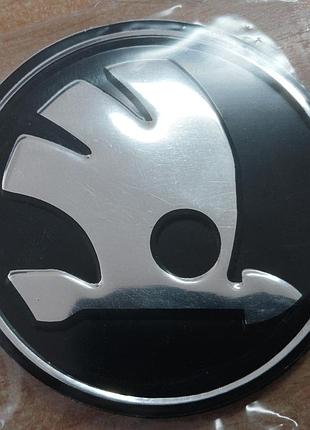 Наклейки на диски/ковпаки skoda 90мм 4шт чорний