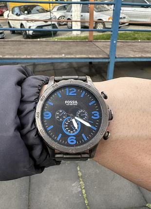 Продам часы fossil jr1478