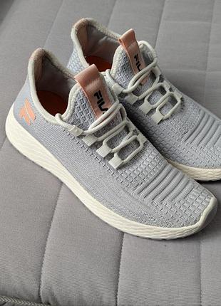 Кроссовки женские fila 37-38 р. комфортные