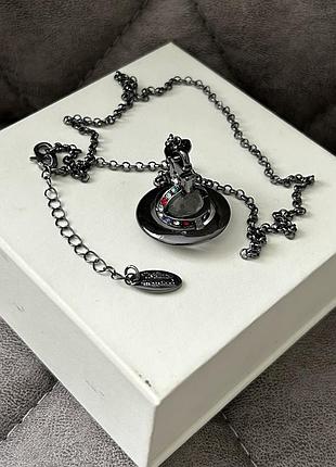 Підвіска vivienne westwood