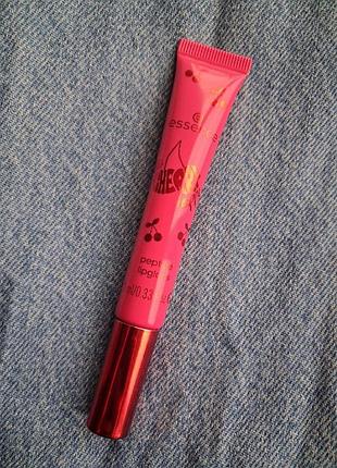 Блеск для губ essence с пептидами so cherry happy оттенок оттенок 01 cherry on top