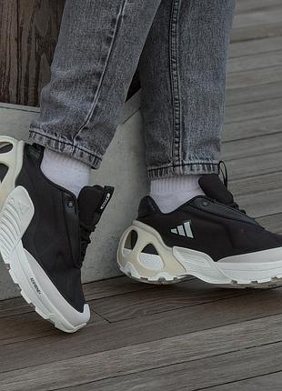 Adidas edge runner 
black white milk 5