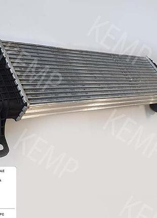 Радіатор інтеркулер vw t5 2.0 bitdi 2.0 tsi 09->715*226