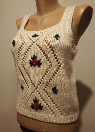 Жилет, жилетка, безрукавка вязанная