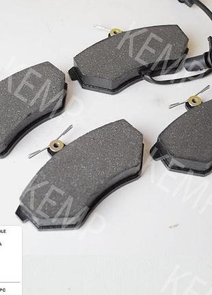 Колодки торм передние vw audi a4 96-06 (овал.разъем)