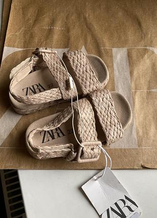 Сандали боссоножки zara 22 размер