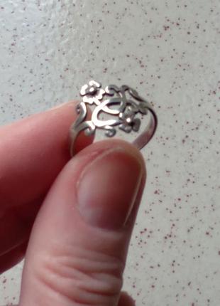 Срібна каблучка