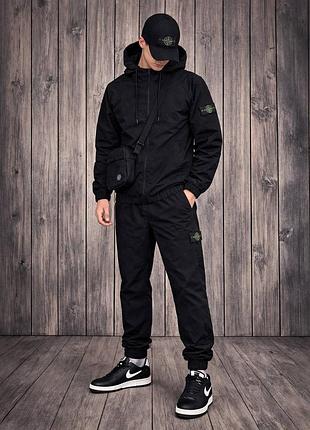 Спортивный костюм stone island демисезонный черный на молнии с капюшоном плащевка водонепроницаемый защищает от дождя и ветра