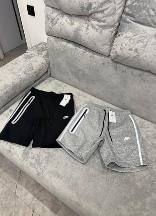 Шорти nike tech fleece