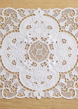 Бавовняна сервірувальна серветка 27*27см lace medallion, колір - молочний білий