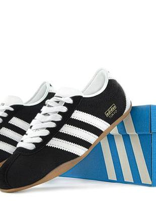 Кроссовки женские adidas tokyo black white