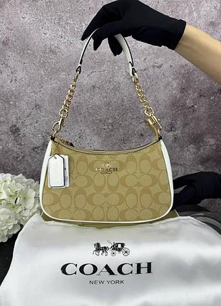 Coach beige/white