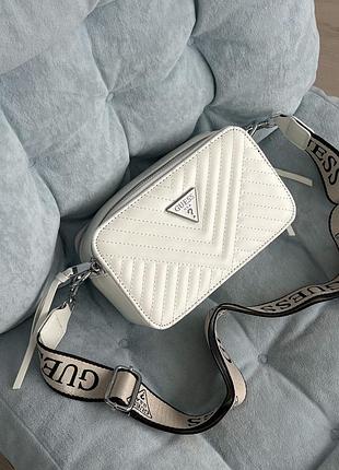 Сумка guess 4g стеганая белый есть