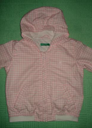 Стильная ветровочка united colors of benetton на малышку 3-6 мес.