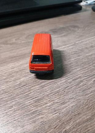 Модель maisto ford econovan (e-wheels racing team) 2