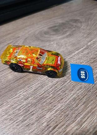 Модель hot wheels 2005 stockar 056 first editions - x-raycers 1:64