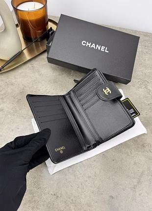 Chanel black gold 4