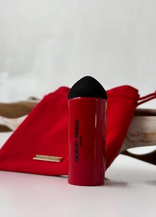 Giorgio armani makeup beauty collection спонж для макіяжу блендер у футлярі косметичний аксесуар