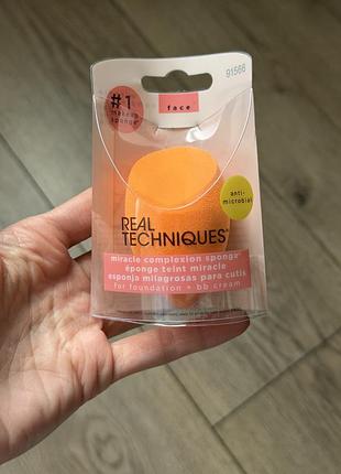 Спонж real techniques miracle complexion sponge оригінал сша