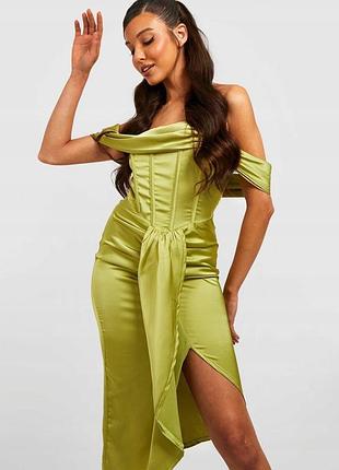Шикарна сукня від boohoo 💚