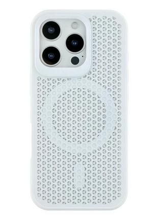 Чехол tpu+pc aerocool с magsafe для iphone 16 pro белый противоударный с защитой камеры