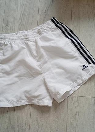 Шорты белого цвета adidas