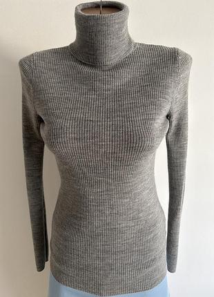 Гольф водолазка кофта uniqlo