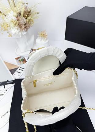 Chanel milk gold 3
