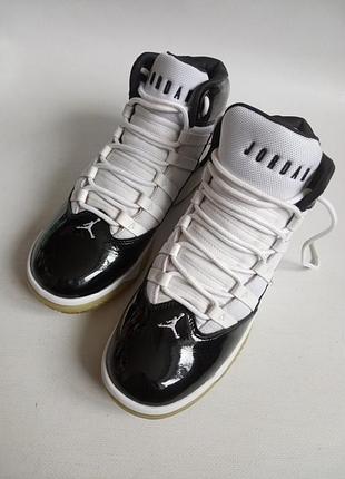 Кросівки jordan 2