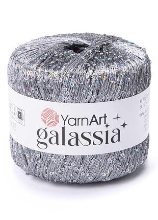 Yarnart galassia 5807