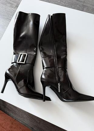 Сапоги-ботфорты на шпильке zara 40