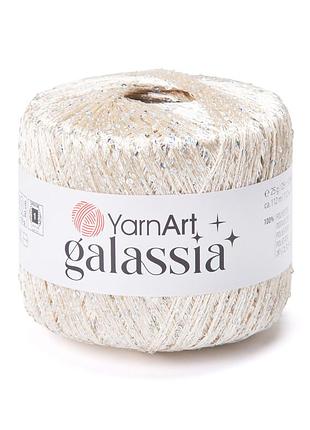 Yarnart galassia 5824
