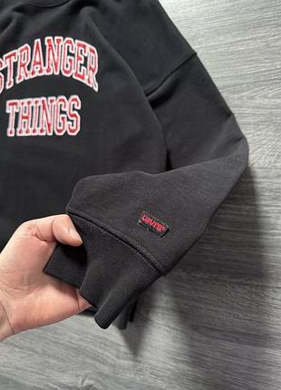 Светр levi’s x stranger things collab 8