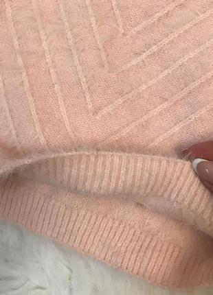 Нежный свитеров для девочки6 фото
