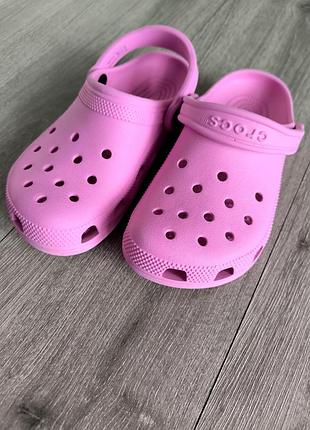 Шлепанцы, кроскусы crocs розовые