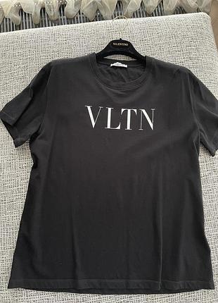 Футболка valentino
