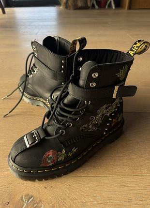 Dr. martens жіночі, оригінал, шкіра, gomez wild botanics