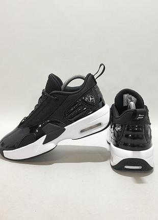 Кроссовки jordan