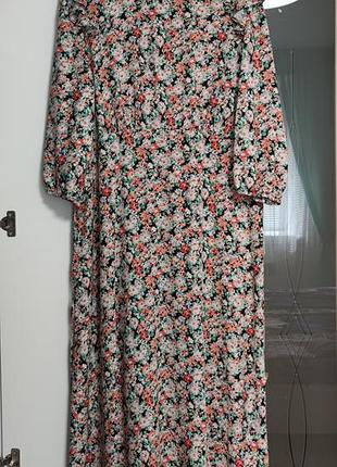 Красивое платье миди в цветочный принт от new look 🤍💚