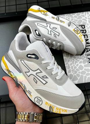 Брендові кросівки