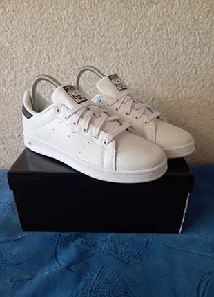 Белые кожаные кроссовки adidas stan smith | женские кеды адедасистист смит | размер 36