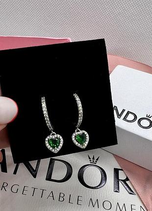 Срібні сережки в стилі "зелене серце" від pandora, пандора