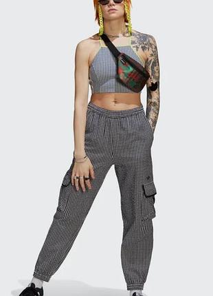 Adidas gingham hb9456 чорний loose fit легкі штани спортивні в клітинку з манжетами