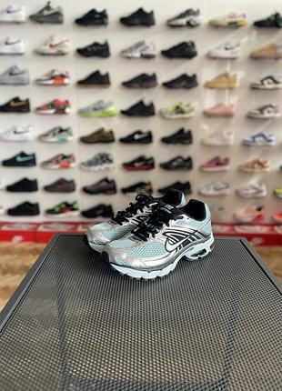 Оригінал!кросівки жіночі nike w air max moto 2k "green haze" (hq2056-006)